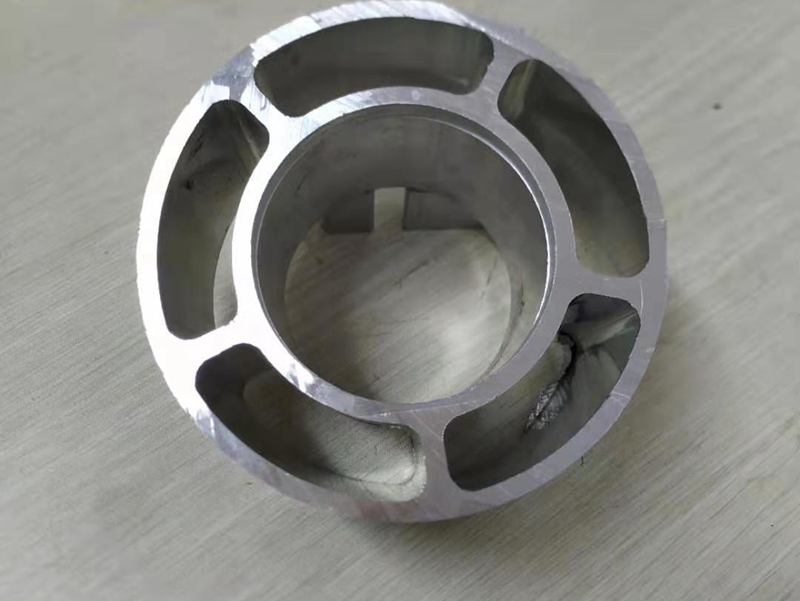 φ135同心圓鋁合金軸型材南京廠(chǎng)家直銷(xiāo)